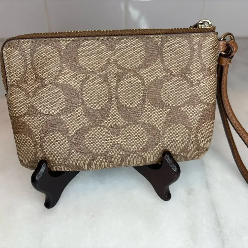 Coach Wristlet Bag Purse Signature Logo Leather Pouch Clutch Wallet